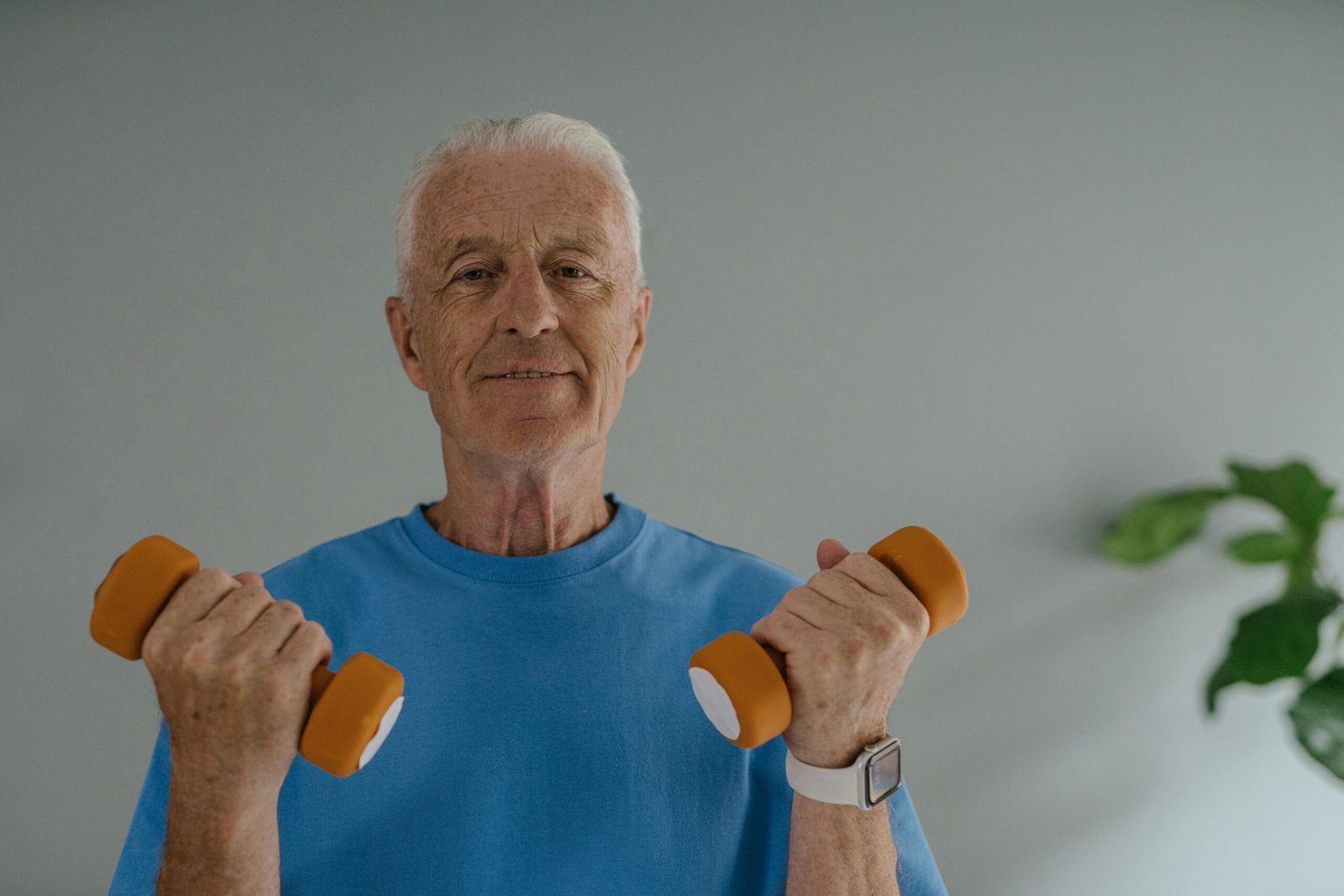 Discover science-based longevity routines, from nutrition and exercise to stress management and sleep, to boost healthspan and live longer.